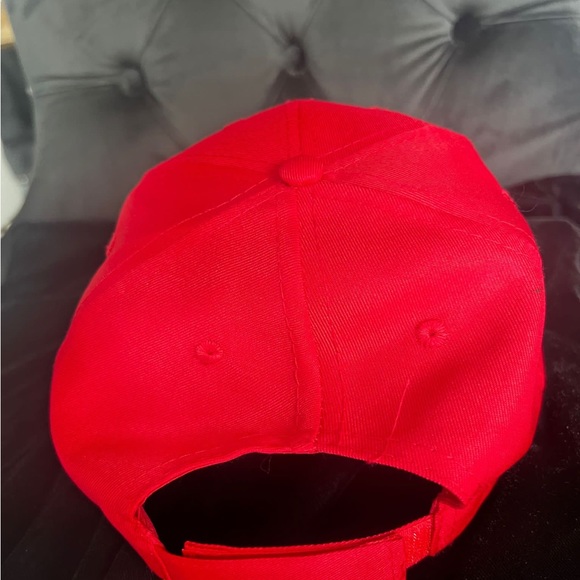 Paris, prettiest little town red embroidered cap - Picture 2 of 2